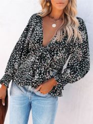 LA Angels Bluzka w kolorze czarnym rozmiar: M. Czarne bluzki damskie LA Angels, m, bez wzorów, bez kołnierzyka, bez ramiączek. Za 104.99 zł.