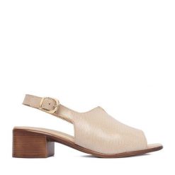 Sandały Lasocki. Brązowe sandały damskie Lasocki, bez wzorów, bez obcasa, na słupku. Za 179.99 zł.