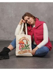 BAGmori Torebka w kolorze kremowym - 25 x 40 x 8 cm rozmiar: onesize. Brązowe torebki klasyczne damskie BAGmori, bez wzorów, z bawełny, bez dodatków. Za 30.99 zł.