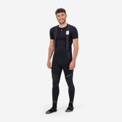 Spodnie rowerowe męskie Rogelli Artico, softshellowe z wkładką żelową. Czarne spodnie materiałowe męskie Rogelli, bez wzorów, z elastanu. Za 388.00 zł.