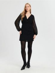 Sukienka mini z bufiastymi rękawami - czarny. Czarne sukienki damskie Sinsay, l, bez wzorów, z tkaniny, bez kołnierzyka, bez ramiączek, mini, rozkloszowane. Za 59.99 zł.