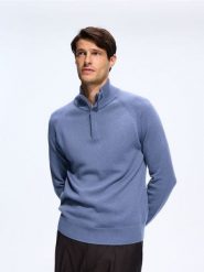Sweter z wełną - niebieski. Niebieskie swetry męskie Reserved, l, bez wzorów, z dzianiny, bez kołnierzyka. Za 259.99 zł.