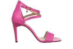 Sandały Bayla-159 4115 089-P Róż Lico 159139, Skóra naturalna - 38. Czerwone sandały damskie Bayla, bez wzorów, z materiału, bez obcasa, na szpilce. W wyprzedaży za 179.10 zł.