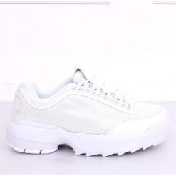 Buty sportowe białe DSC82 White. Białe buty sportowe na co dzień damskie ButyModne, bez wzorów, z materiału. W wyprzedaży za 99.00 zł.