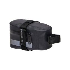 Torba na siodełko rowerowe VAUDE Proof M. Czarne torebki klasyczne damskie Vaude, bez wzorów, z materiału, bez dodatków. Za 141.35 zł.