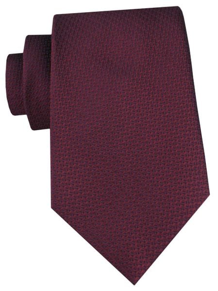 Męski Krawat - Chattier - Bordowy z Mikrostrukturą Tkaniny. Czerwone krawaty i muchy męskie Chattier, bez wzorów, z tkaniny, eleganckie. Za 55.00 zł.
