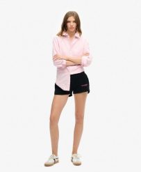 Superdry Sportswear Logo Racer szorty bawełniane. Czarne szorty damskie Superdry., bez wzorów, z bawełny, sportowe. Za 277.00 zł.