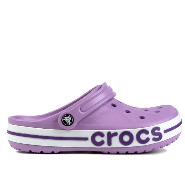 Klapki chodaki damskie sportowe Crocs BAYABAND CLOG. Białe klapki damskie Crocs, bez wzorów, z materiału, bez obcasa. Za 229.00 zł.