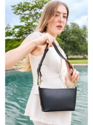 Christian Laurier Skórzana torebka "Selah" w kolorze czarnym - 22 x 13 x 6 cm rozmiar: onesize. Czarne torebki klasyczne damskie Christian Laurier, bez wzorów, z materiału, bez dodatków. Za 326.99 zł.