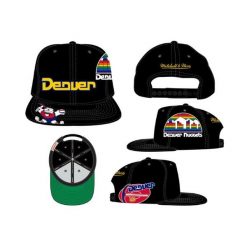 Czapka typu snapback Mitchell & Ness Denver Nuggets. Czarne czapki męskie Mitchell & Ness, bez wzorów. Za 221.50 zł.