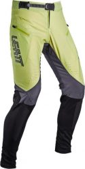 Spodnie rowerowe LEATT Pant MTB Gravity 5.0. Niebieskie szorty męskie LEATT, bez wzorów, z elastanu, klasyczne. Za 812.40 zł.