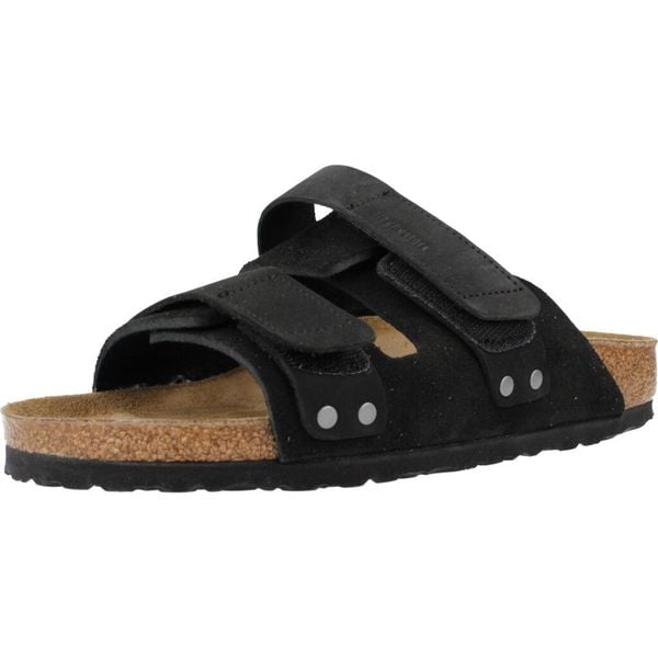 Sandały Birkenstock Uji Vl Wąskie Czarne. Czarne sandały męskie Birkenstock, z nubiku, bez zapięcia. Za 590.20 zł.