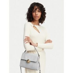 Torebka Furla. Niebieskie torebki klasyczne damskie Furla, bez wzorów, bez dodatków. Za 1,979.00 zł.