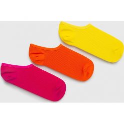 Medicine - Skarpetki Basic. Skarpetki damskie MEDICINE, bez wzorów, z elastanu. Za 39.90 zł.
