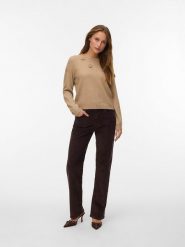 Vero Moda Sweter w kolorze beżowym rozmiar: XS. Brązowe swetry klasyczne damskie Vero Moda, xs, bez kołnierzyka. Za 65.54 zł.