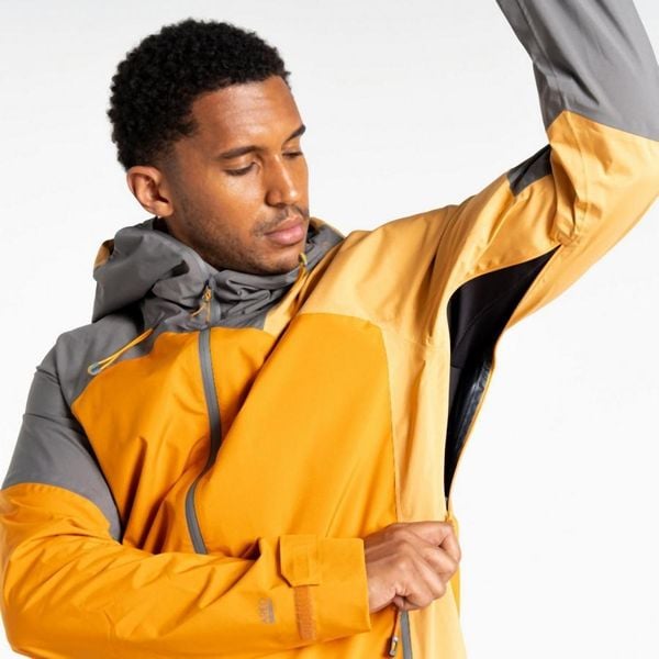 Męska kurtka wytrzymałościowa. Brązowe kurtki męskie Dare 2b, m, bez wzorów, z tkaniny, sportowe, bez kaptura. Za 545.20 zł.