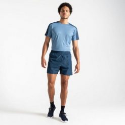 Szorty do biegania męskie Surrect Dare. Niebieskie szorty męskie Dare 2b, bez wzorów. W wyprzedaży za 190.50 zł.