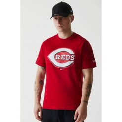 T-Shirt MLB Cincinnati Reds New Era Rouge. Czerwone t-shirty męskie New Era, na lato, l, bez wzorów, z materiału, bez kołnierzyka. Za 126.50 zł.