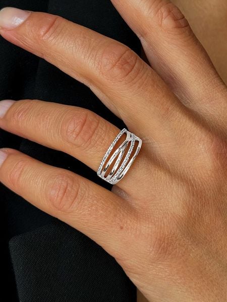 OR Carats Złoty pierścionek z diamentami rozmiar: 58. Szare pierścionki damskie OR Carats, z diamentem, złote. Za 2,020.67 zł.