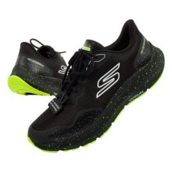 Buty sportowe Skechers Go Run 220874/BKLM czarne. Czarne buty sportowe na co dzień męskie z materiału, bez zapięcia. Za 640.22 zł.