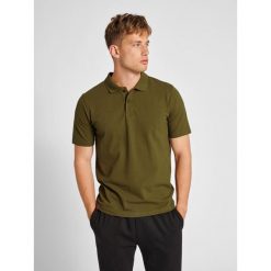 Stretchowa koszulka polo Hummel Red. Zielone koszulki polo męskie HUMMEL, s, bez wzorów, z bawełny, bez ramiączek. Za 148.50 zł.