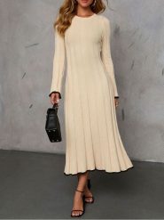 Milan Kiss Sukienka w kolorze kremowym rozmiar: L. Brązowe sukienki damskie Milan Kiss, l, bez wzorów, prążkowane, bez kołnierzyka, bez ramiączek, maxi. Za 152.99 zł.