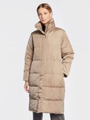 Bruuns Bazaar Płaszcz zimowy Lucky BBW2528 Beżowy Regular Fit. Brązowe płaszcze damskie Bruuns Bazaar, na zimę, bez wzorów, z syntetyku. Za 1,119.00 zł.