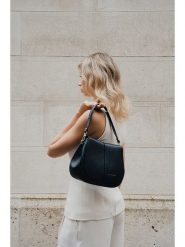 Maison héritage PARIS Skórzana torebka "Lirio" w kolorze czarnym - 27 x 21 x 8 cm rozmiar: onesize. Czarne torebki klasyczne damskie maison héritage PARIS, bez wzorów, z materiału, bez dodatków. Za 339.37 zł.