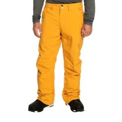 Spodnie snowboardowe męskie Quiksilver Estate. Żółte spodnie materiałowe męskie Quiksilver, bez wzorów, sportowe. Za 329.99 zł.