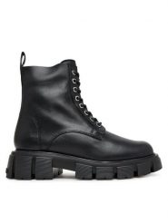 LOVE MOSCHINO Trzewiki JA24085G0NIA000A Czarny. Czarne botki damskie Love Moschino, ze skóry, bez obcasa, na płaskiej podeszwie, bez zapięcia. Za 949.99 zł.