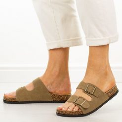 Khaki skórzane klapki damskie Potocki 30310. Brązowe klapki damskie POTOCKI, bez wzorów, z jeansu, bez obcasa, na płaskiej podeszwie. Za 149.00 zł.