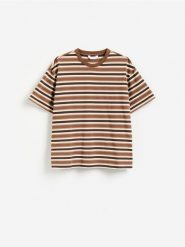 Bawełniany t-shirt boxy - brązowy. Brązowe t-shirty męskie Reserved, l, bez wzorów, z bawełny, bez kołnierzyka. Za 79.99 zł.