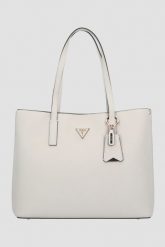 GUESS Biała damska torebka Girlfriend Tote. Białe torebki klasyczne damskie Guess, z aplikacjami, z materiału, bez dodatków. W wyprzedaży za 628.99 zł.