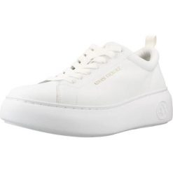 Buty ARMANI EXCHANGE XW002790 AF1191 Biały. Białe obuwie treningowe damskie Armani Exchange, na fitness i siłownię. Za 716.00 zł.