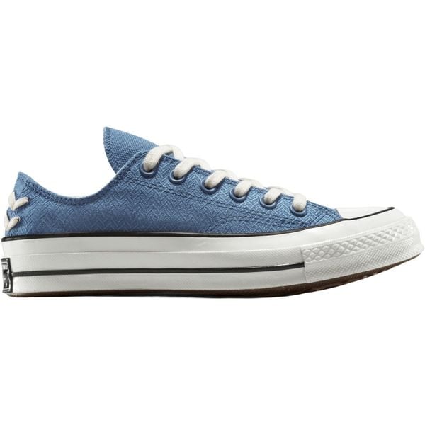 Buty sportowe Converse Chuck 70 Crafted Laces. Niebieskie buty sportowe na co dzień damskie Converse, bez zapięcia. Za 490.00 zł.