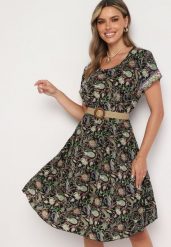 Czarno-Zielona Wiskozowa Sukienka Rozkloszowana we Wzór Paisley Mastis. Czarne sukienki damskie Born2be, na imprezę, uniwersalny, bez wzorów, z wiskozy, eleganckie, bez kołnierzyka, bez ramiączek, midi, rozkloszowane. W wyprzedaży za 63.99 zł.