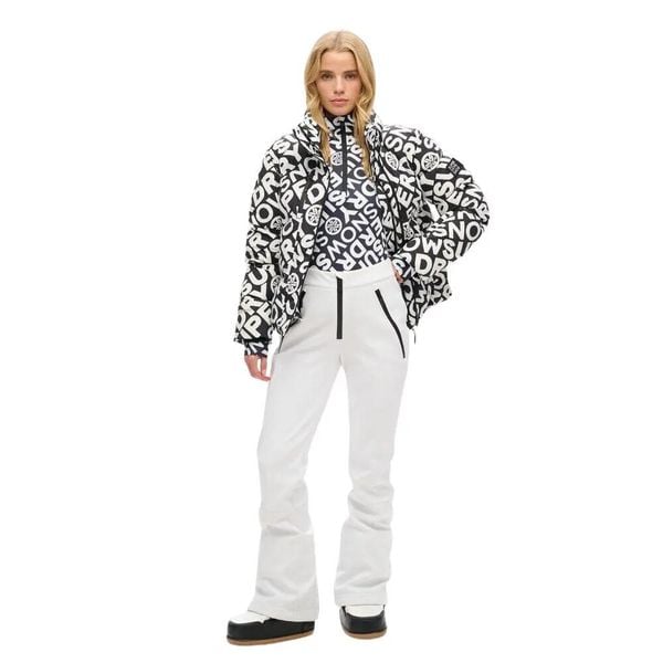 Damskie spodnie narciarskie slim Superdry Softshell. Białe spodnie materiałowe damskie Superdry., bez wzorów, z materiału. Za 850.65 zł.