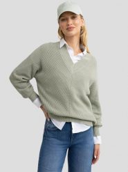 Sweter damski z wiskozy z dekoltem v-neck pistacjowy Cyntiana 300. Zielone swetry klasyczne damskie Big Star, l, z wiskozy, bez kołnierzyka. W wyprzedaży za 99.99 zł.