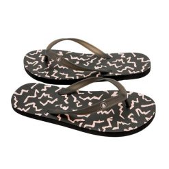 Japonki plażowe damskie Volcom Rocker 2. Czarne klapki damskie Volcom, bez wzorów, bez obcasa. Za 91.00 zł.