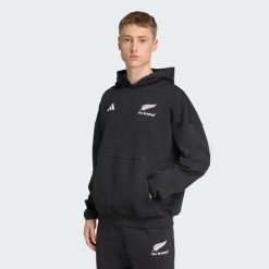 Bluza All Blacks Presentation. Czarne bluzy bez kaptura męskie Adidas, bez wzorów, sportowe, bez kołnierzyka, bez ramiączek. Za 299.00 zł.