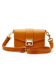 ATELIERS SAINT GERMAIN Skórzana torebka w kolorze jasnobrązowym - 20 x 13 x 5 cm rozmiar: onesize. Brązowe torebki klasyczne damskie ATELIERS SAINT GERMAIN, bez wzorów, z materiału, bez dodatków. Za 473.45 zł.