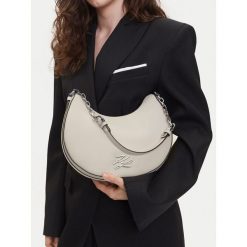 Torebka KARL LAGERFELD. Białe torebki klasyczne damskie Karl Lagerfeld, bez wzorów, bez dodatków. Za 719.99 zł.