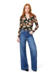 Scotch & Soda Koszulka w kolorze ciemnozielono-jasnoróżowym rozmiar: L. Zielone t-shirty damskie Scotch & Soda, l, bez wzorów, bez kołnierzyka. Za 149.95 zł.