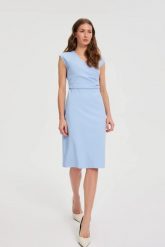 Sukienka z marszczeniem błękitna. Niebieskie sukienki damskie MOODO, l, bez wzorów, z elastanu, bez kołnierzyka, bez ramiączek. Za 169.99 zł.