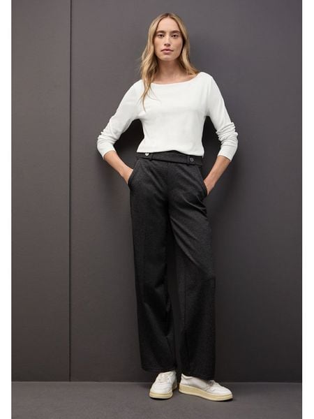 Street One Koszulka w kolorze białym rozmiar: 44. Białe bluzki damskie Street One, bez wzorów, street, bez kołnierzyka, bez ramiączek. Za 86.78 zł.