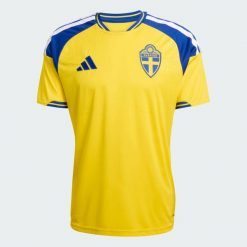 Koszulka podstawowa Szwecja 26. Żółte t-shirty sportowe męskie Adidas, bez ramiączek, do piłki nożnej, climacool (adidas). Za 439.00 zł.
