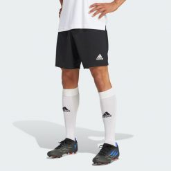 Szorty Entrada 22. Czarne szorty męskie Adidas, bez kołnierzyka. Za 79.95 zł.