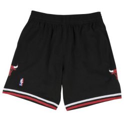 Spodenki nba Chicago Bulls. Czarne szorty męskie Mitchell & Ness, bez wzorów, z dzianiny. Za 330.50 zł.