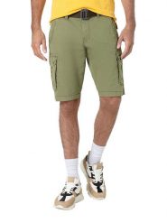 Timezone Szorty "Maguire" - Regular fit - w kolorze oliwkowym rozmiar: W38. Zielone szorty męskie Timezone, bez wzorów, z tkaniny. Za 119.45 zł.