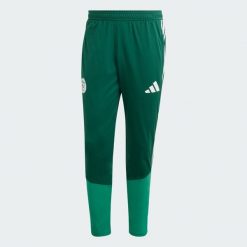 Spodnie treningowe Algieria 26. Zielone spodnie sportowe męskie Adidas, z dresówki. Za 279.00 zł.